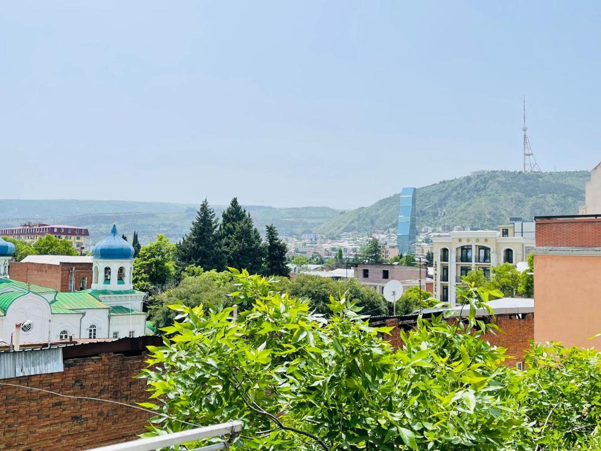 Guest House Third Floor Tbilisi Luaran gambar